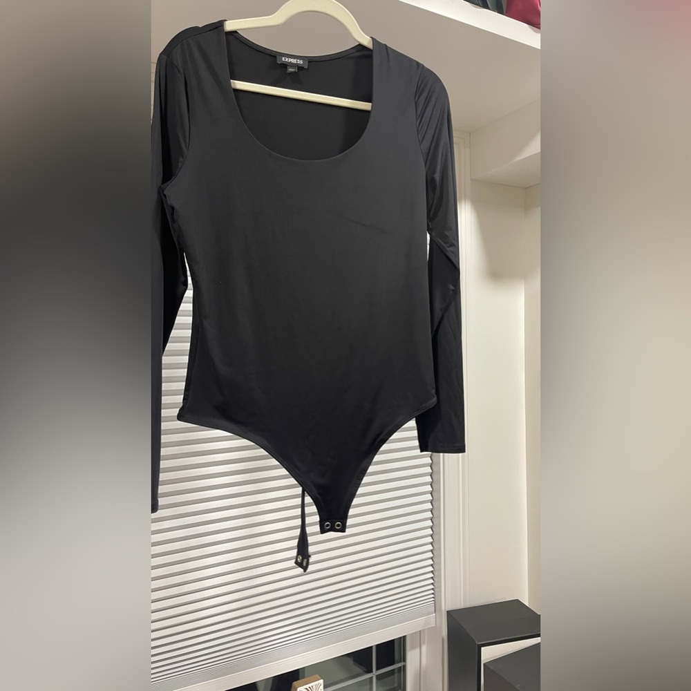 Express bodysuit ❤️ - Picture 5 of 7